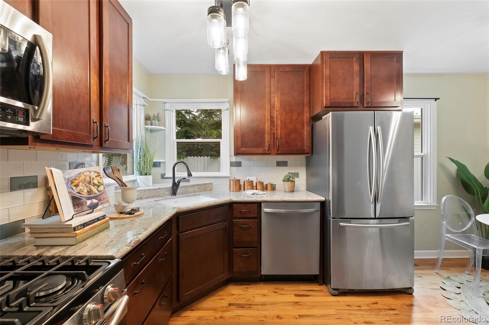 MLS Image #10 for 3766 s bannock street,englewood, Colorado