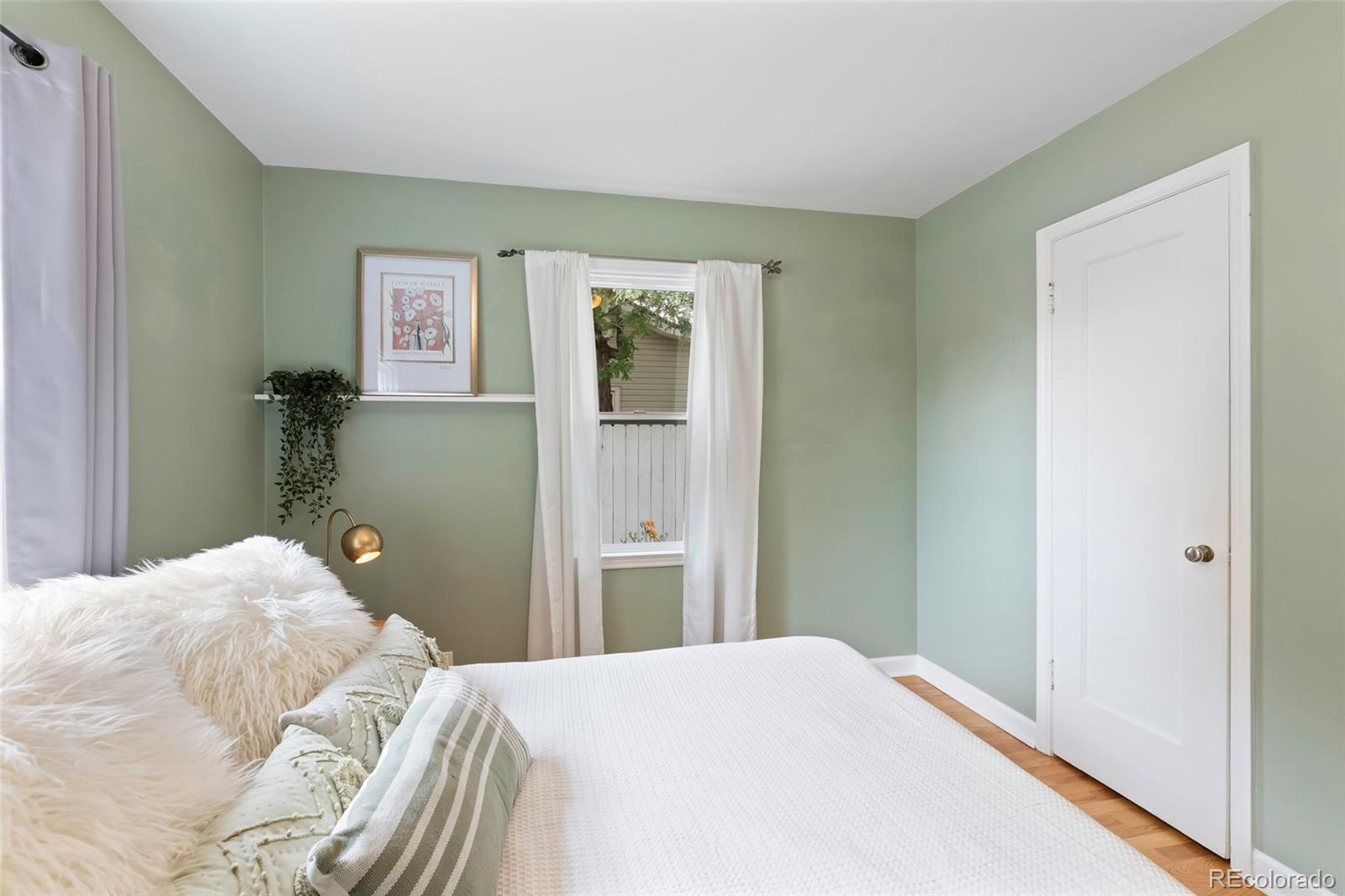MLS Image #24 for 3766 s bannock street,englewood, Colorado