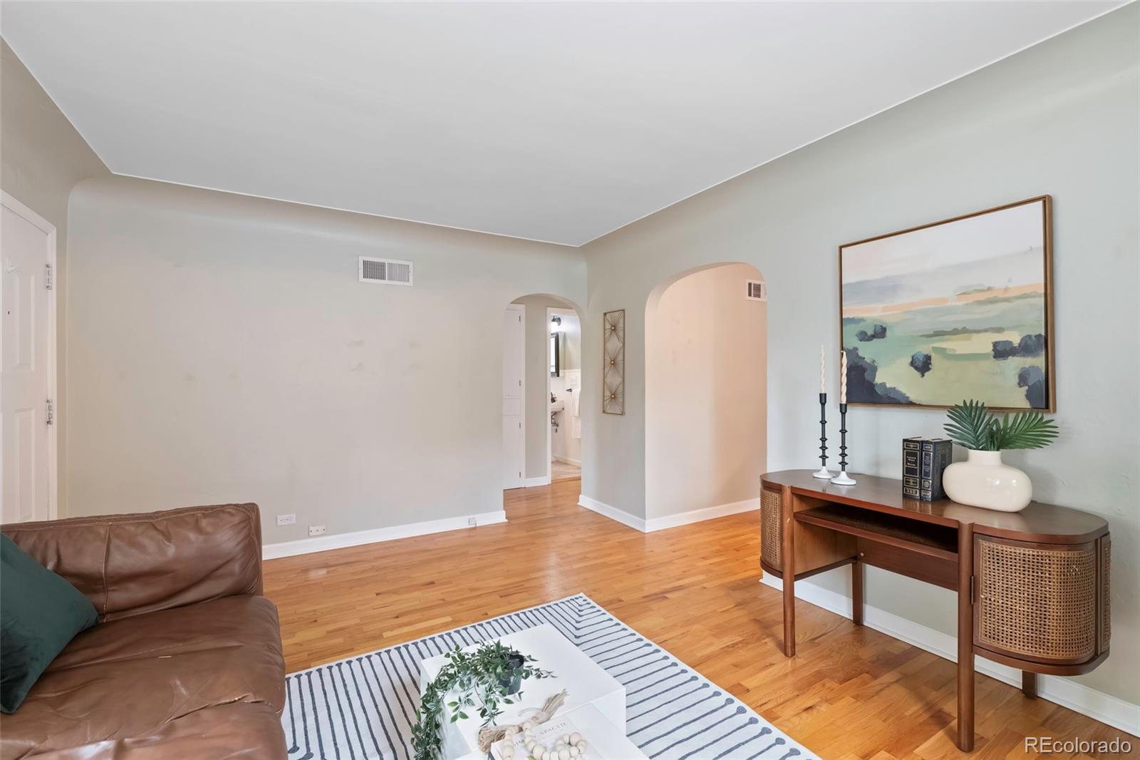 MLS Image #5 for 3766 s bannock street,englewood, Colorado
