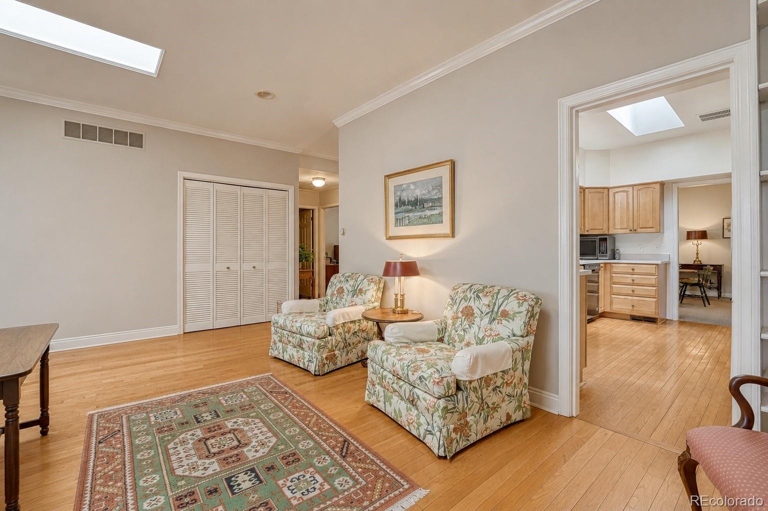 MLS Image #17 for 2800 s university boulevard,denver, Colorado