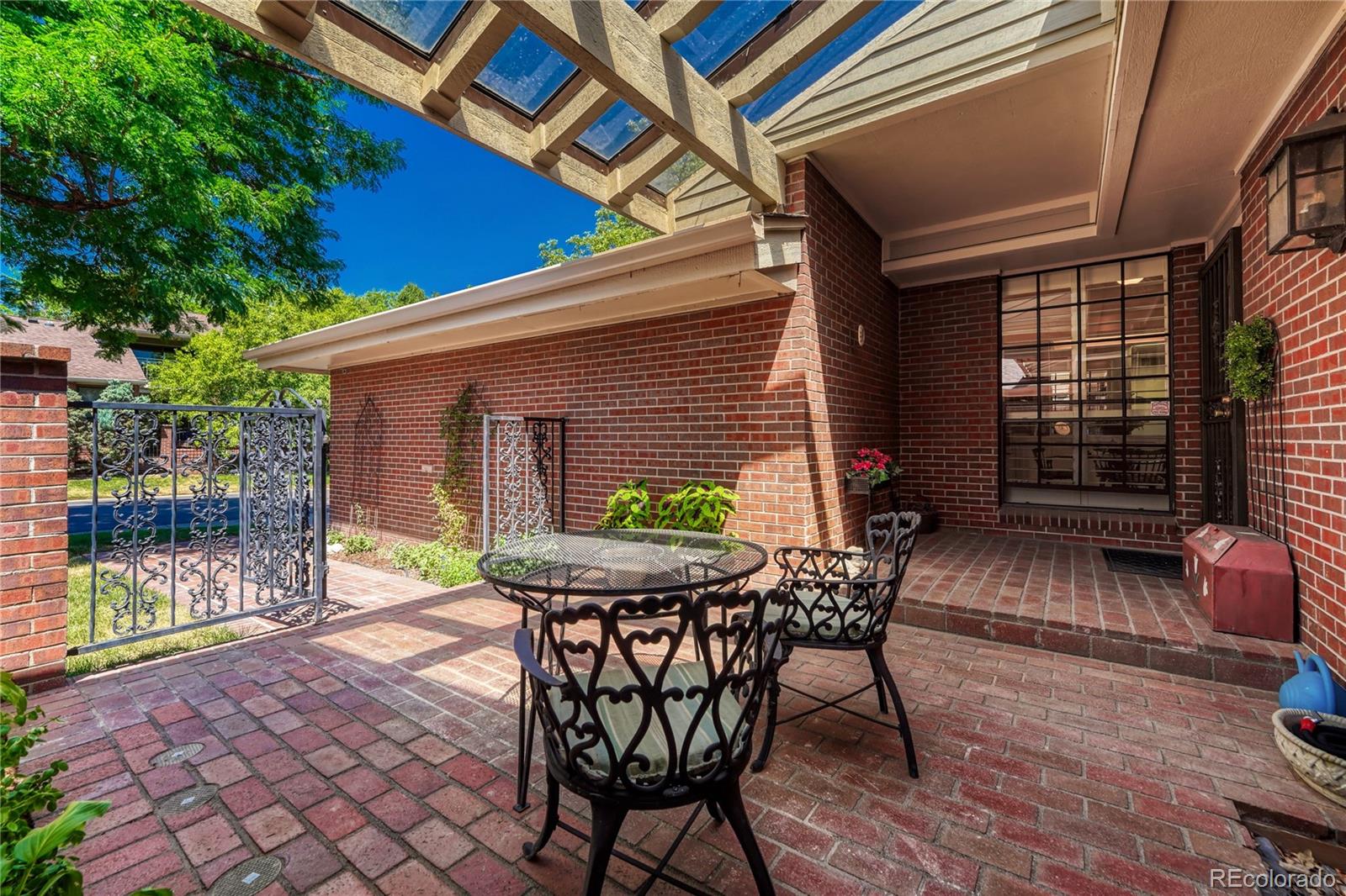 MLS Image #2 for 2800 s university boulevard,denver, Colorado