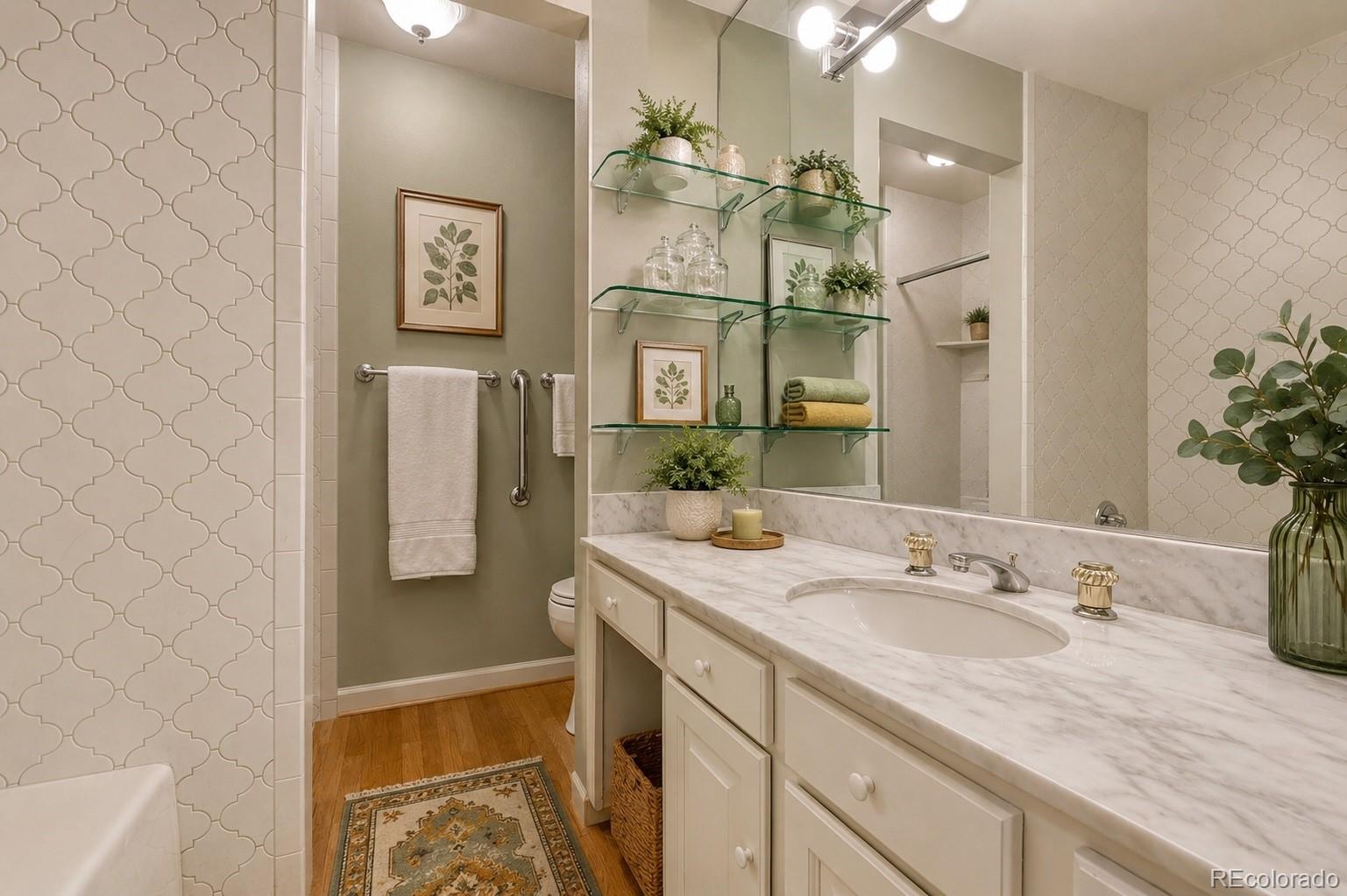 MLS Image #24 for 2800 s university boulevard,denver, Colorado