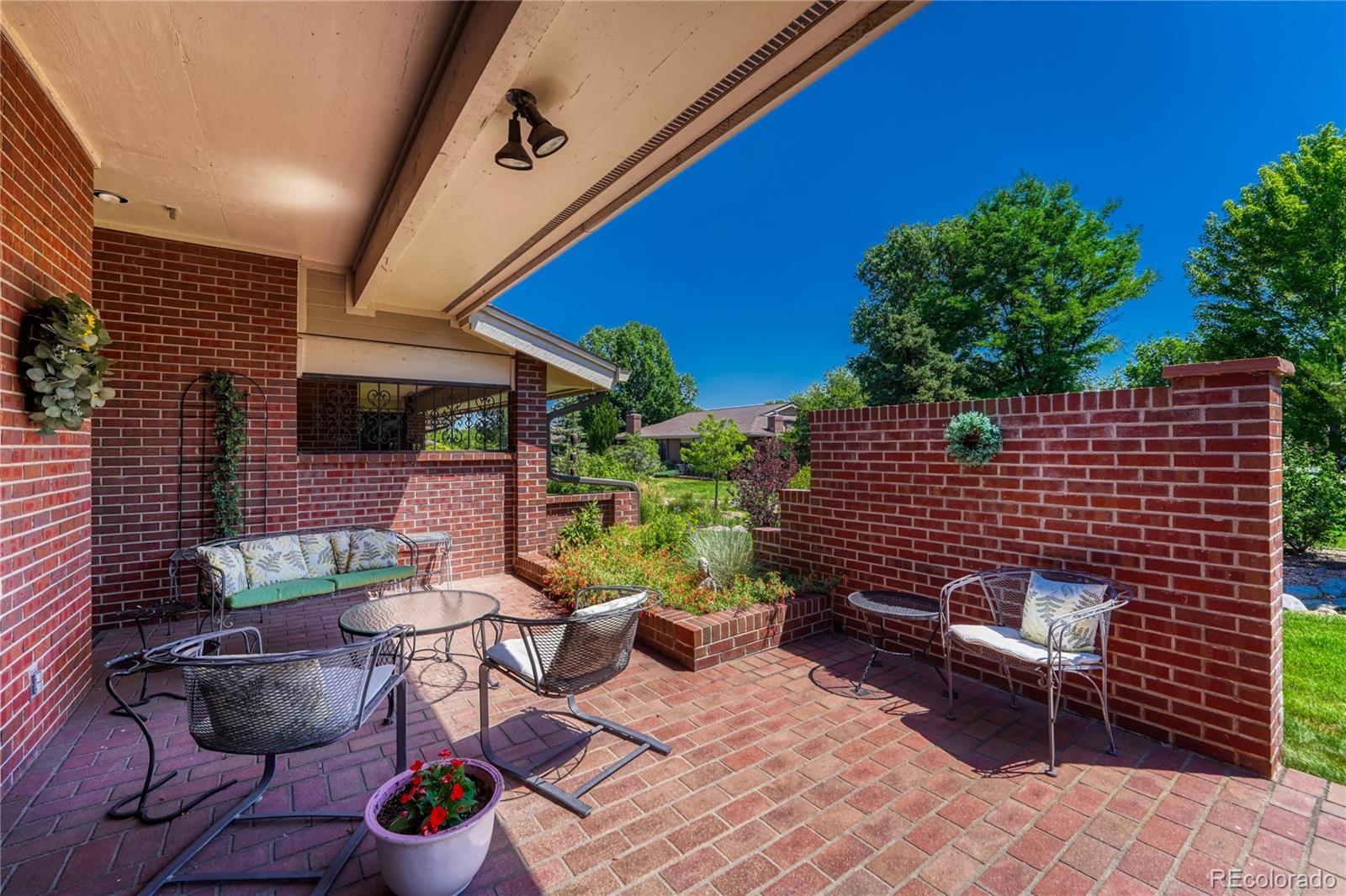 MLS Image #39 for 2800 s university boulevard,denver, Colorado
