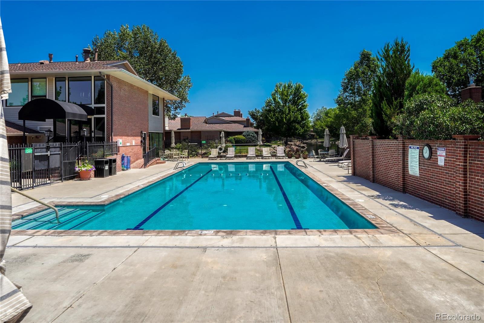 MLS Image #46 for 2800 s university boulevard,denver, Colorado