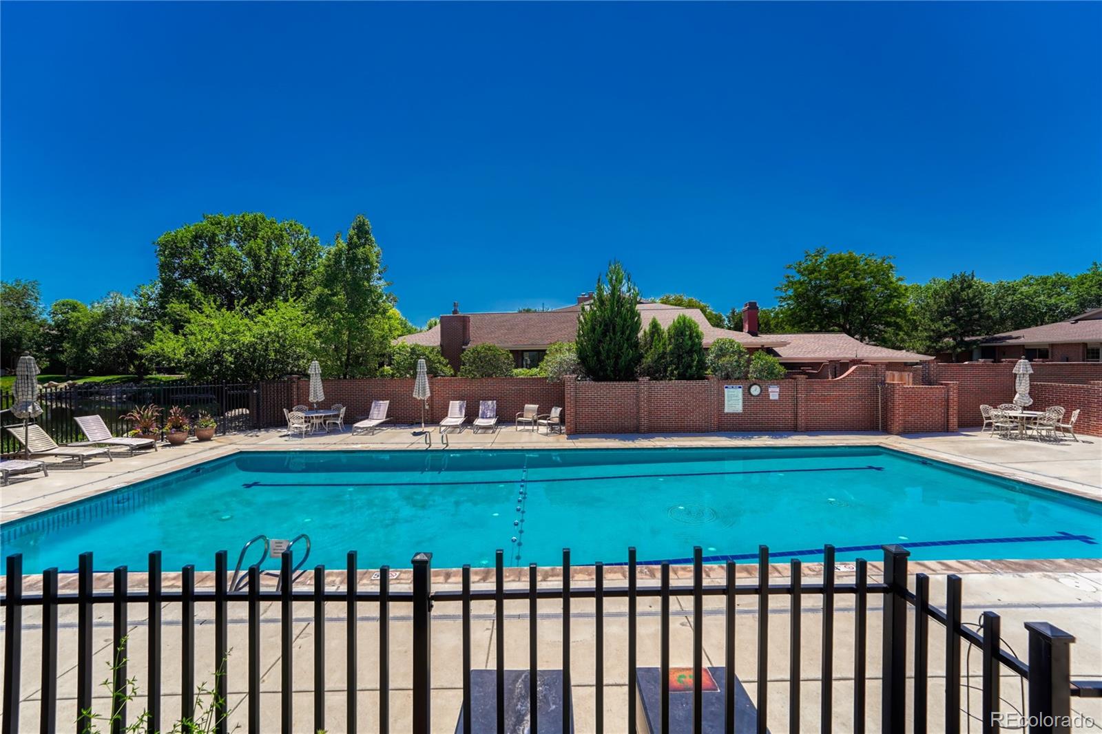 MLS Image #47 for 2800 s university boulevard,denver, Colorado
