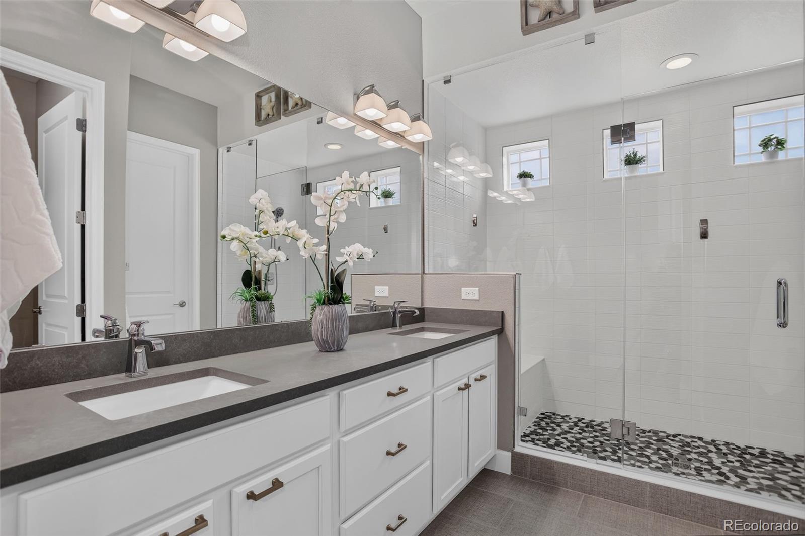 MLS Image #18 for 7100 s riverwood way,aurora, Colorado