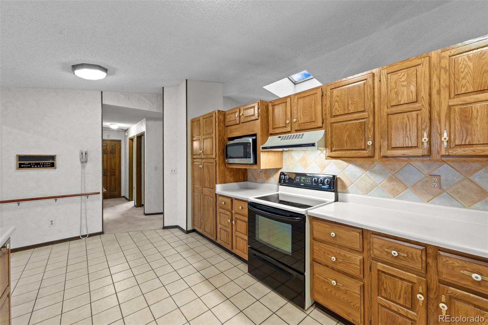 MLS Image #13 for 4165  mcpherson avenue,colorado springs, Colorado