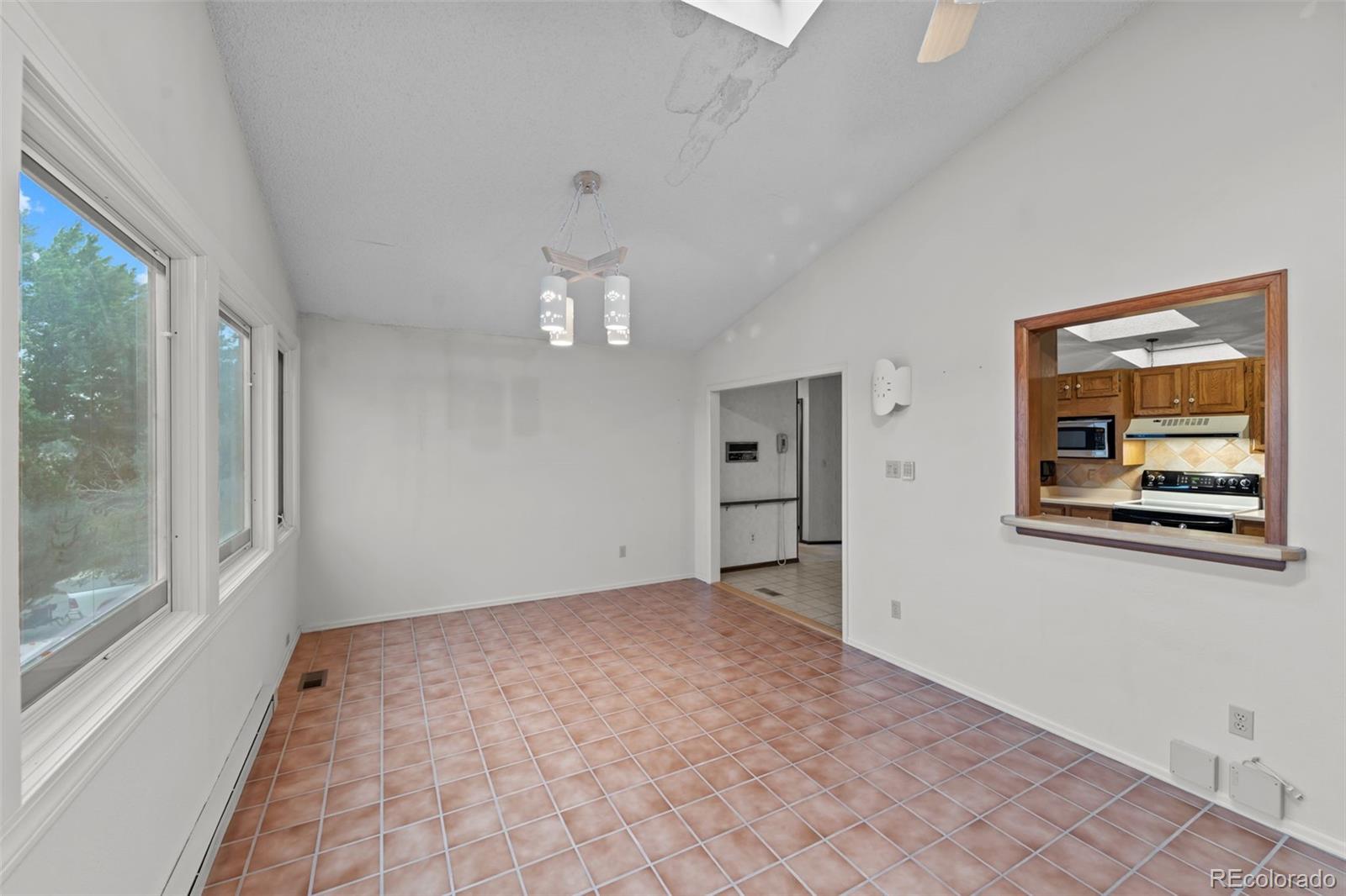MLS Image #9 for 4165  mcpherson avenue,colorado springs, Colorado