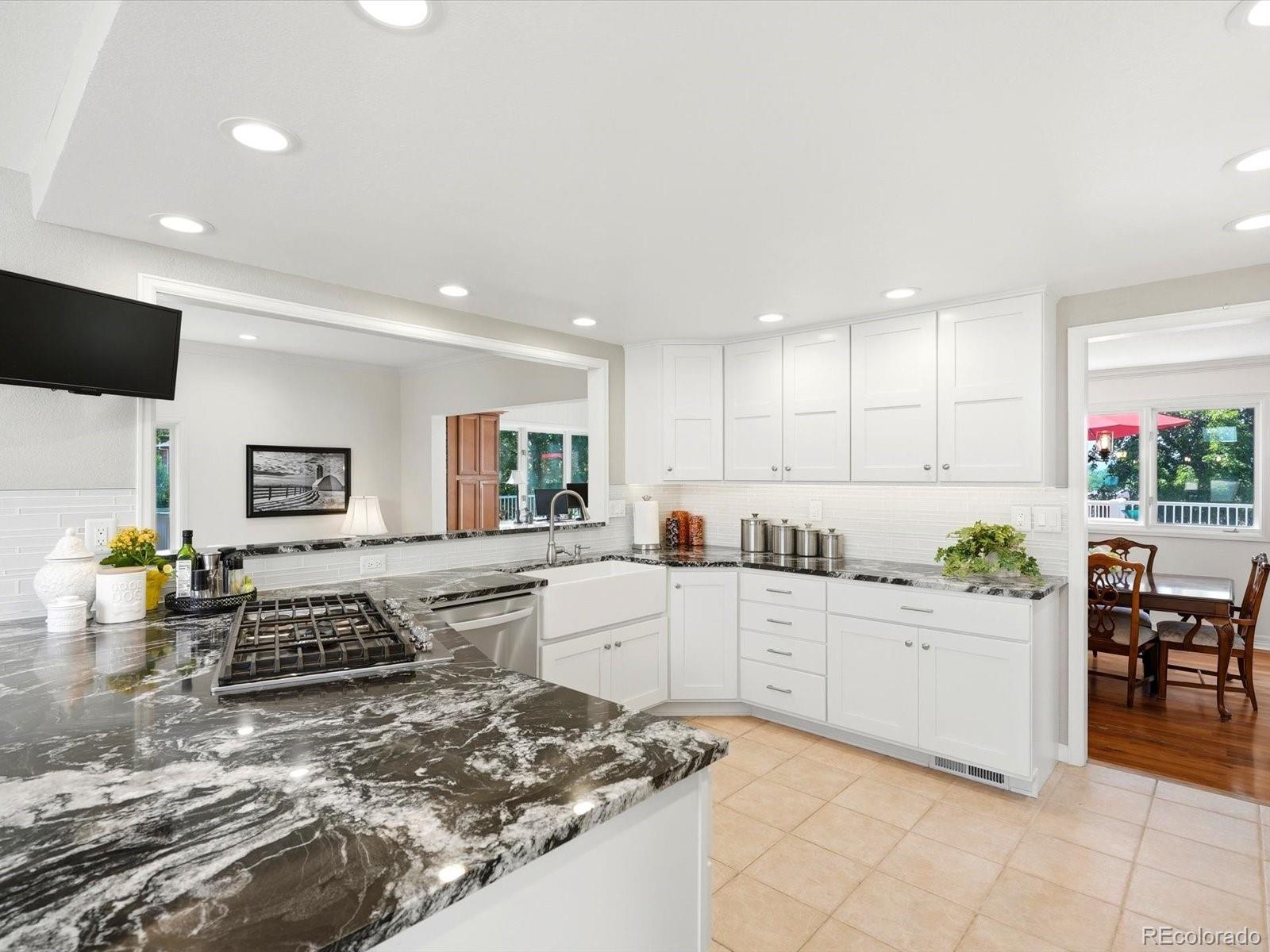 MLS Image #6 for 7330  routt street,arvada, Colorado