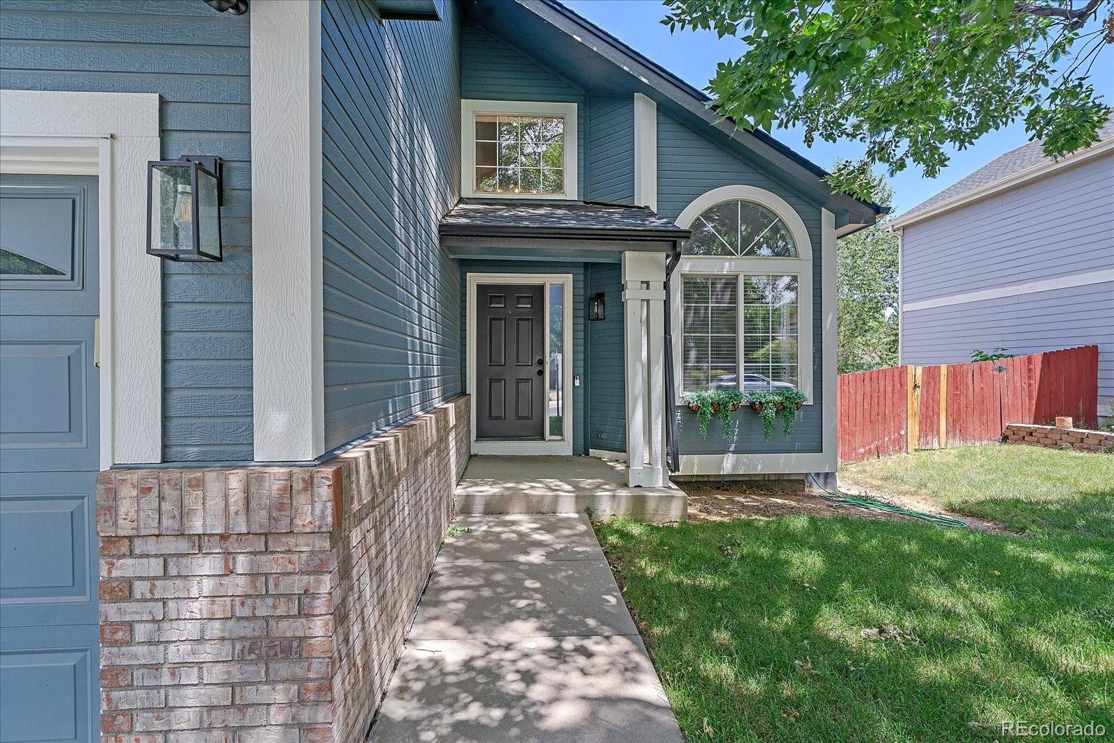 MLS Image #2 for 10518  bellaire street,thornton, Colorado