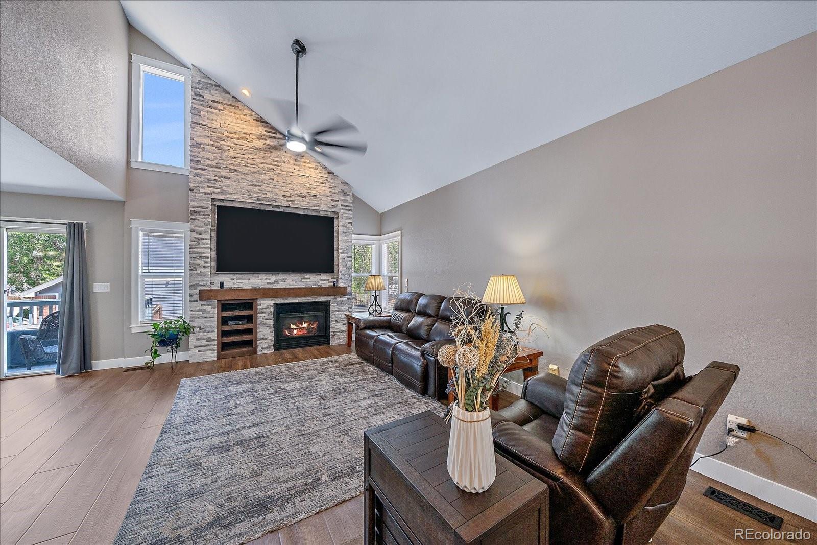 MLS Image #4 for 10518  bellaire street,thornton, Colorado