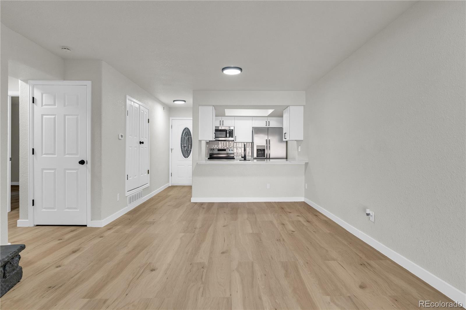 MLS Image #1 for 4271 s salida way,aurora, Colorado