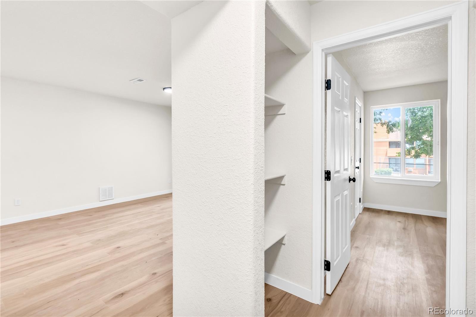 MLS Image #11 for 4271 s salida way,aurora, Colorado
