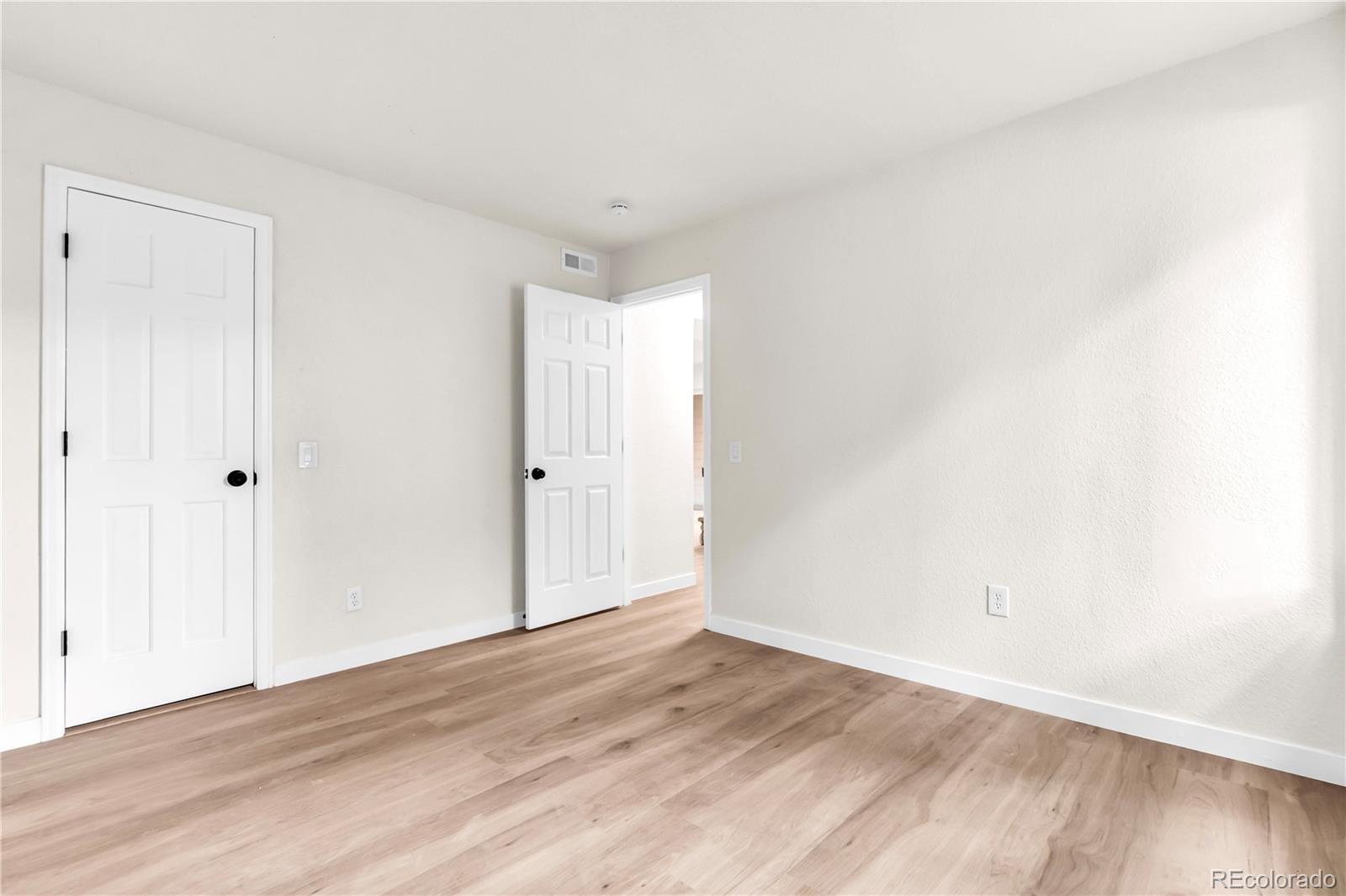 MLS Image #19 for 4271 s salida way,aurora, Colorado