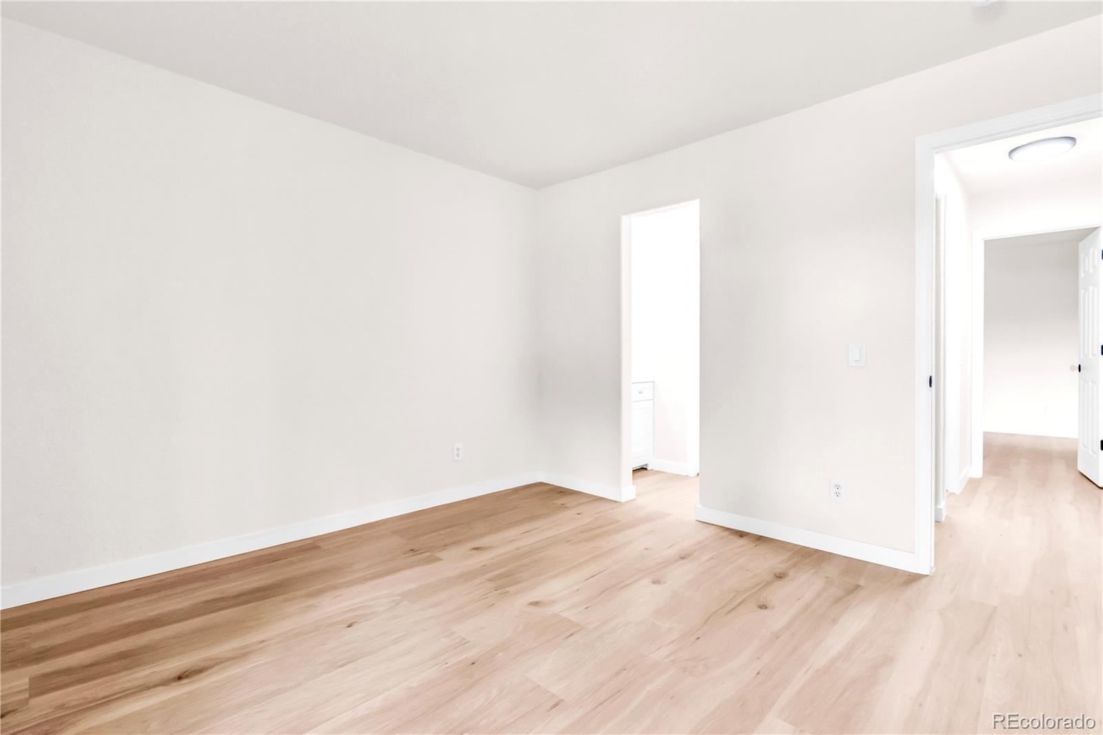 MLS Image #9 for 4271 s salida way,aurora, Colorado