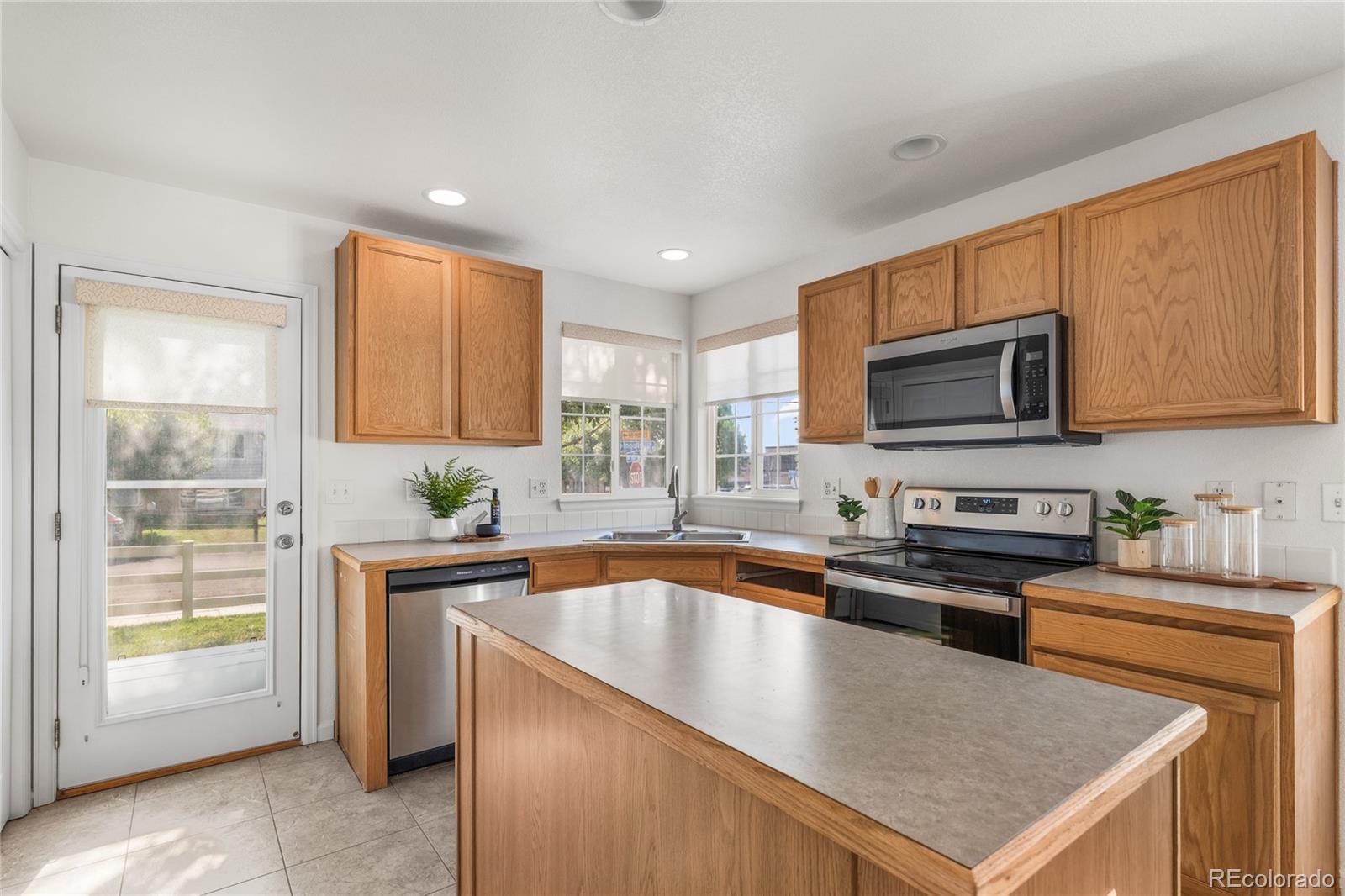 MLS Image #8 for 6012  jay street,arvada, Colorado