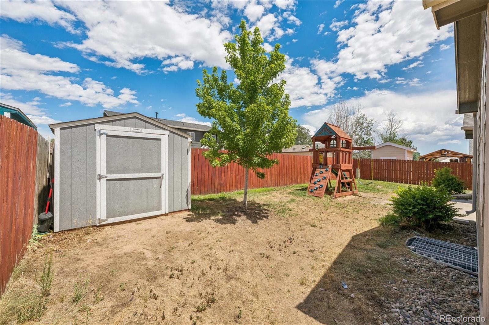 MLS Image #24 for 1037 e 25th street,greeley, Colorado