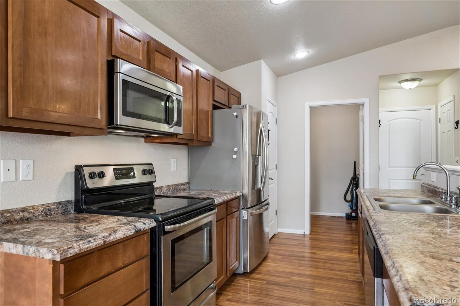 MLS Image #3 for 1037 e 25th street,greeley, Colorado