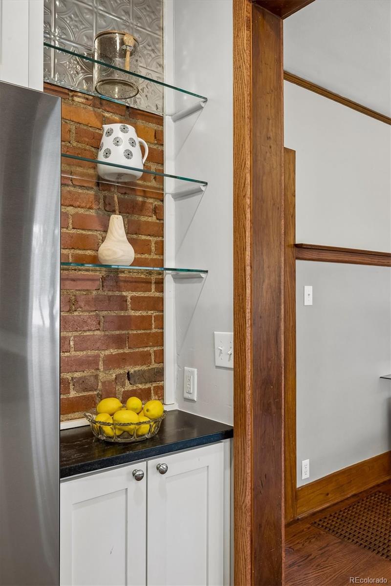 MLS Image #19 for 3515 n vine street,denver, Colorado