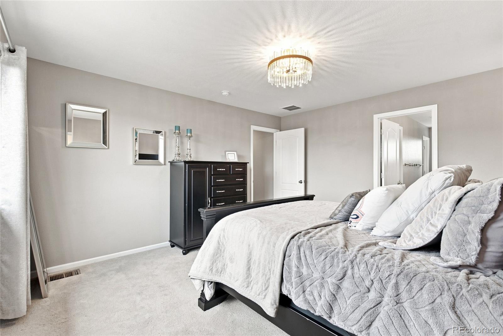 MLS Image #15 for 25647 e maple avenue,aurora, Colorado