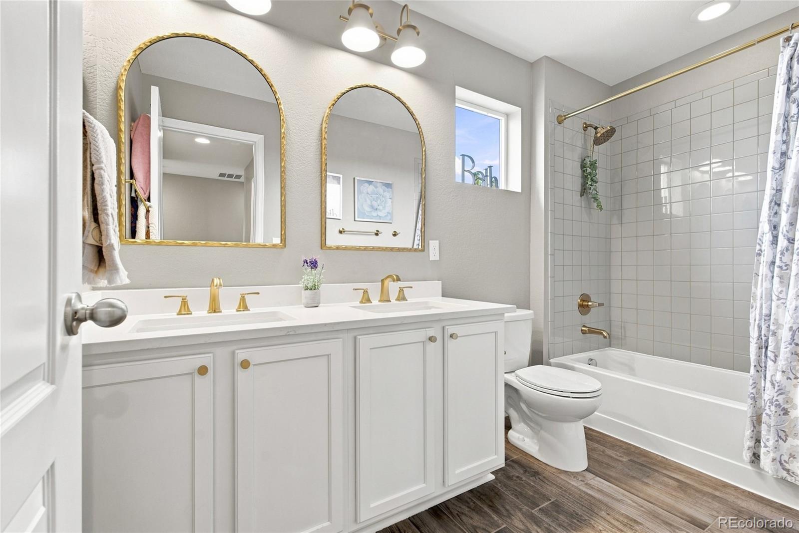 MLS Image #2 for 25647 e maple avenue,aurora, Colorado