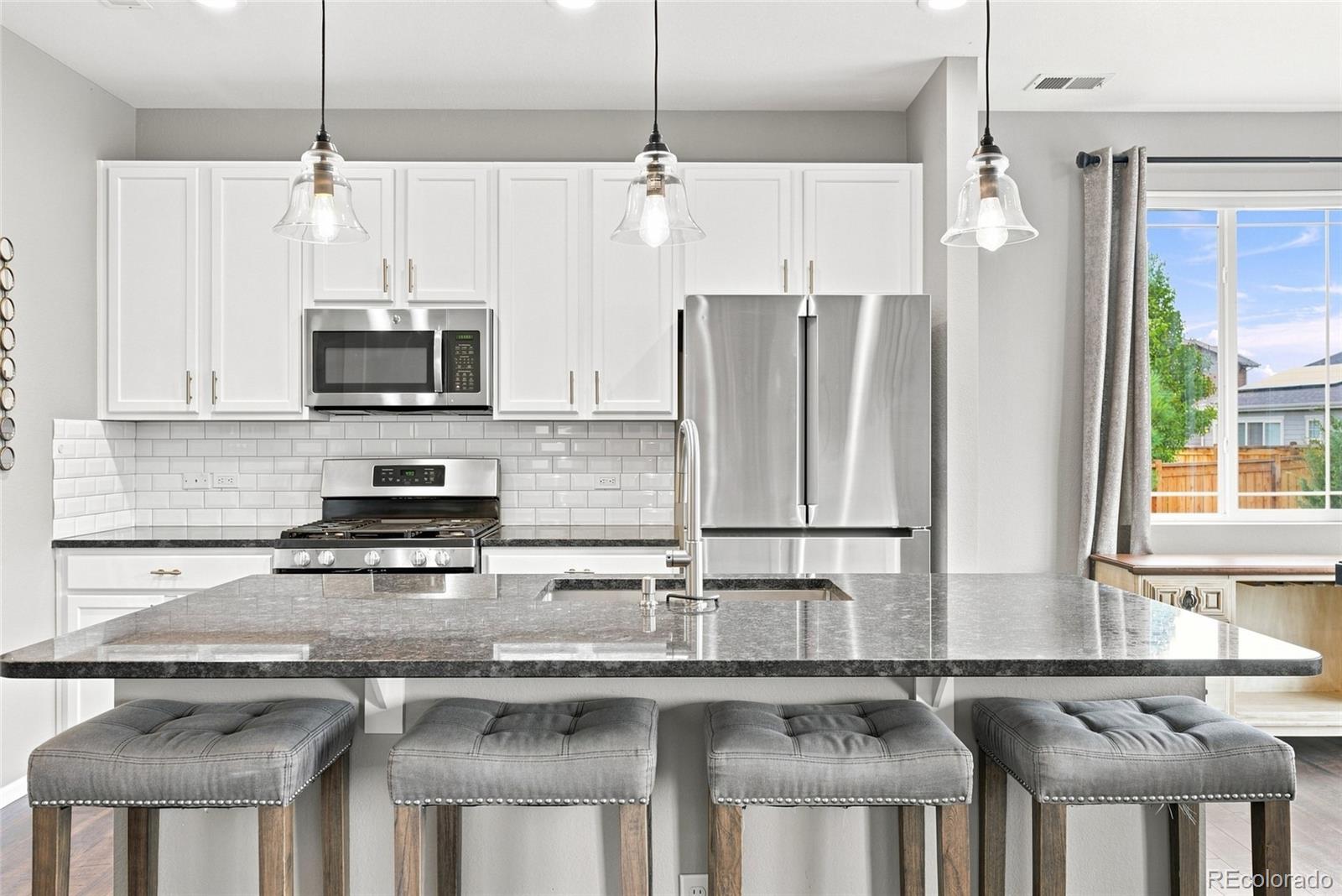 MLS Image #3 for 25647 e maple avenue,aurora, Colorado