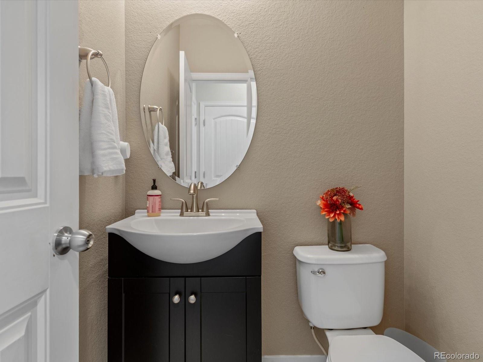 MLS Image #15 for 19467 e 62nd avenue,aurora, Colorado