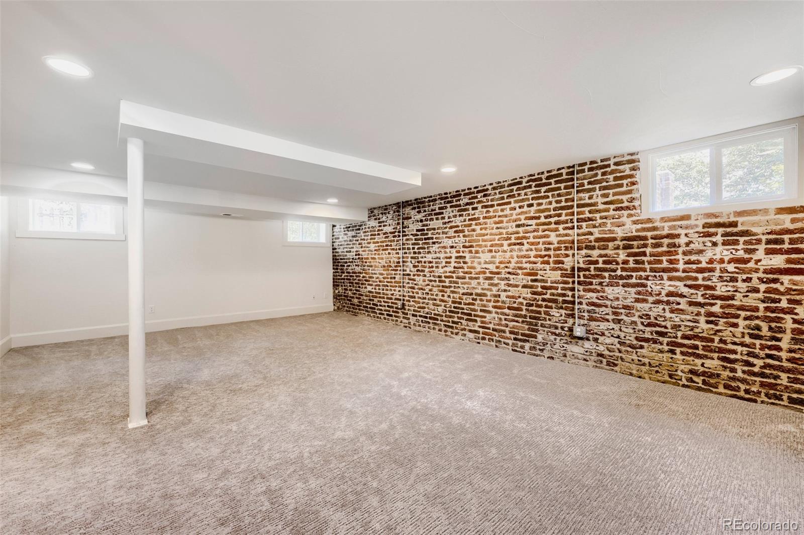 MLS Image #12 for 1274  hudson street,denver, Colorado