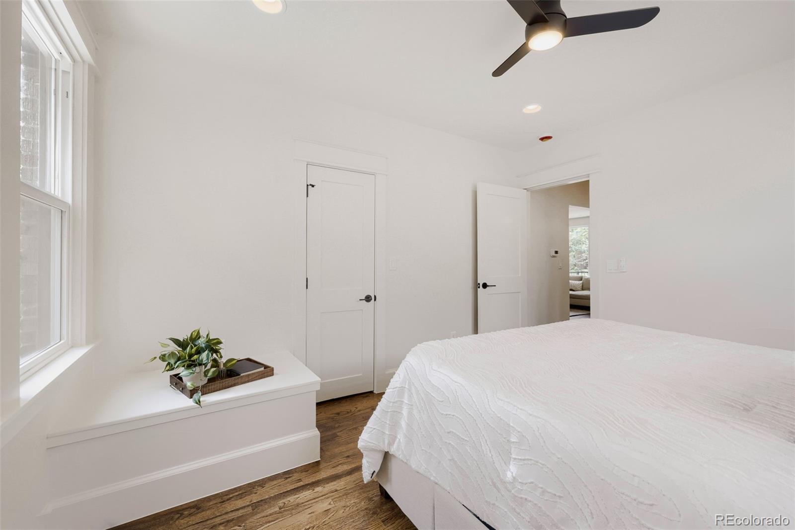 MLS Image #14 for 1274  hudson street,denver, Colorado