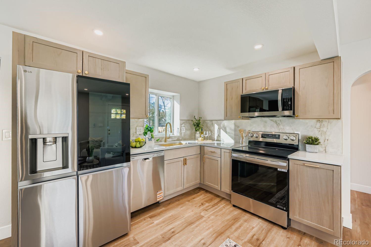 MLS Image #7 for 1435  quebec street ,denver, Colorado