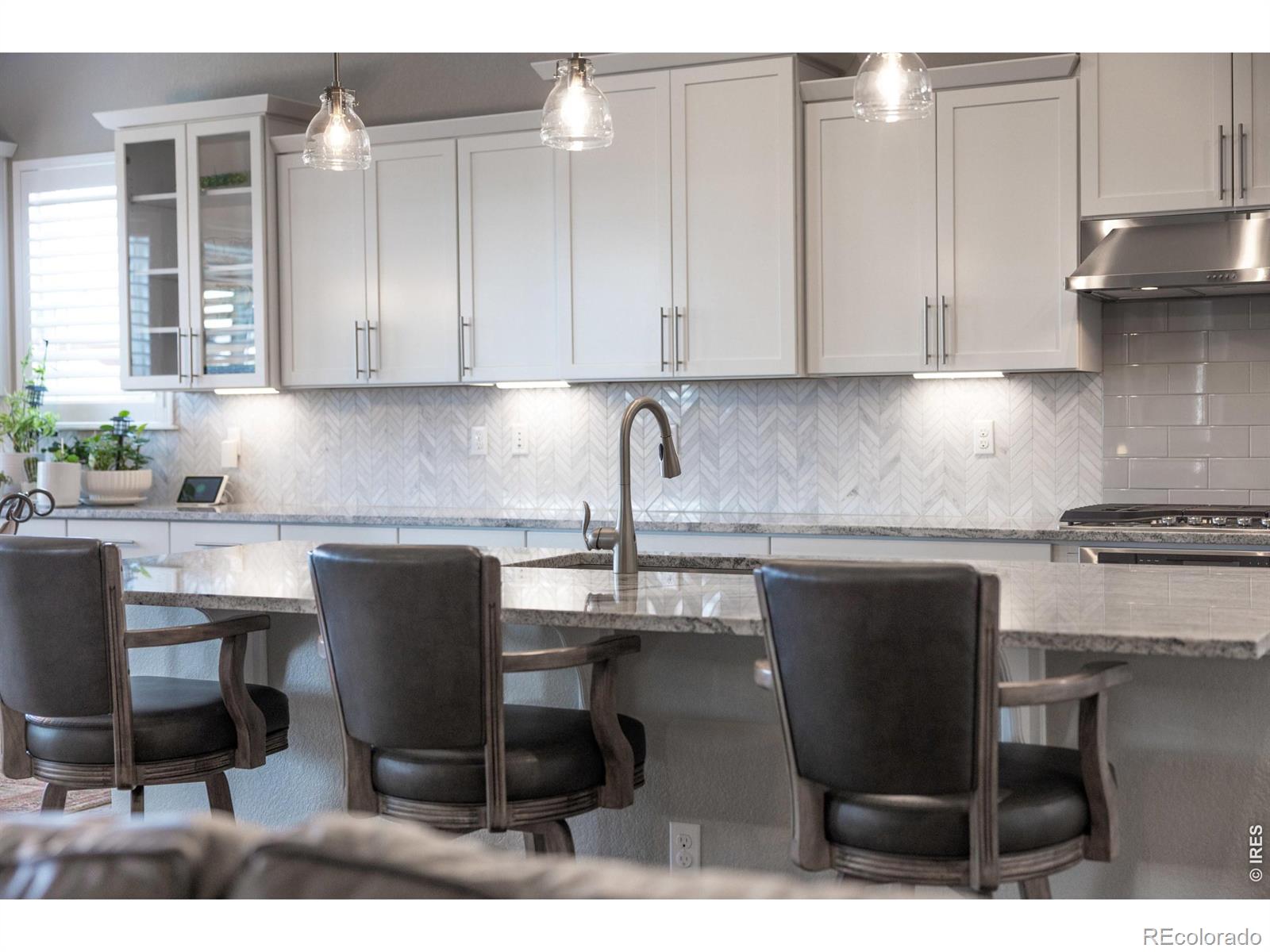 MLS Image #3 for 859  stagecoach drive,lafayette, Colorado