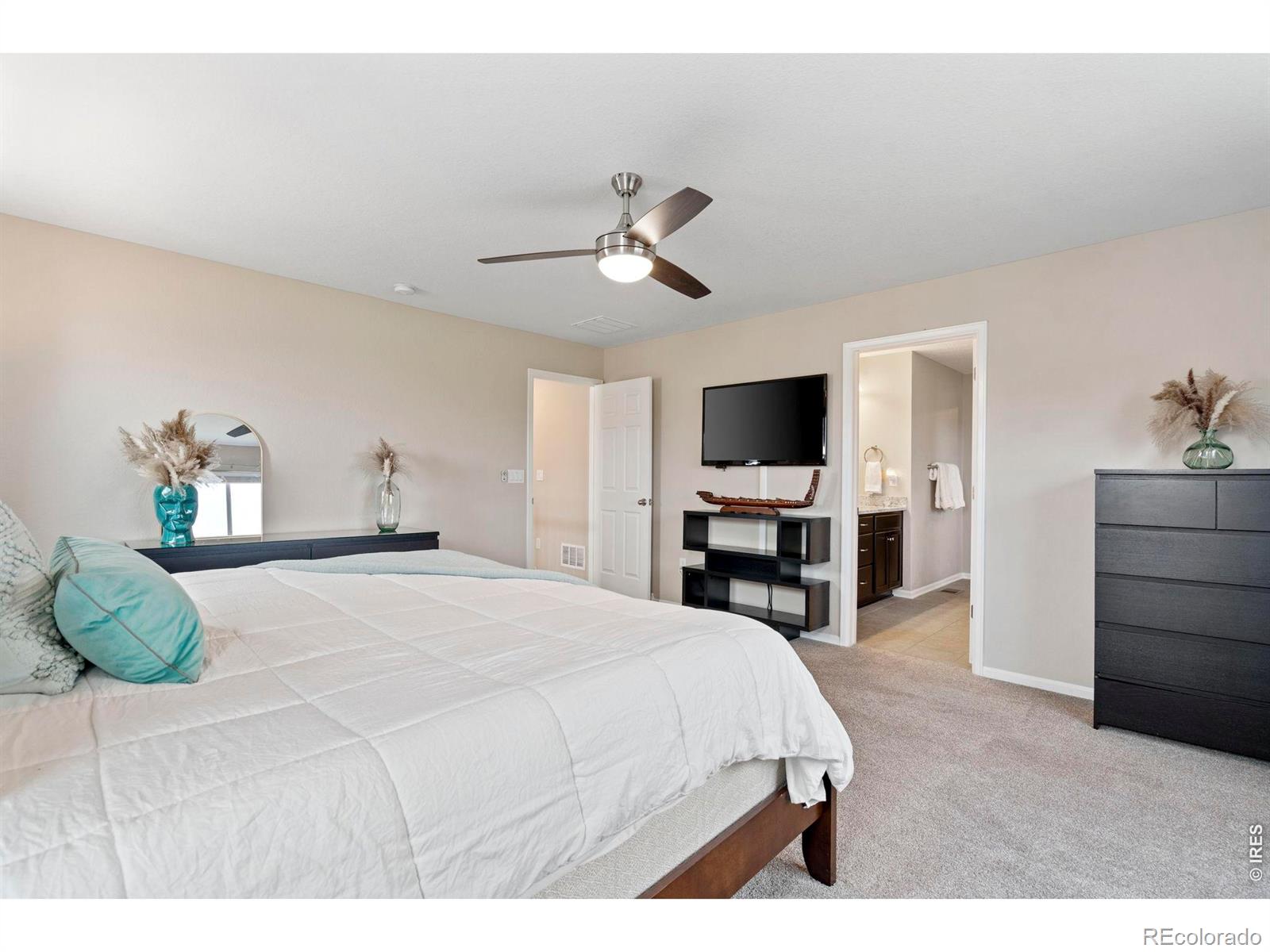 MLS Image #19 for 930  green mountain drive,erie, Colorado