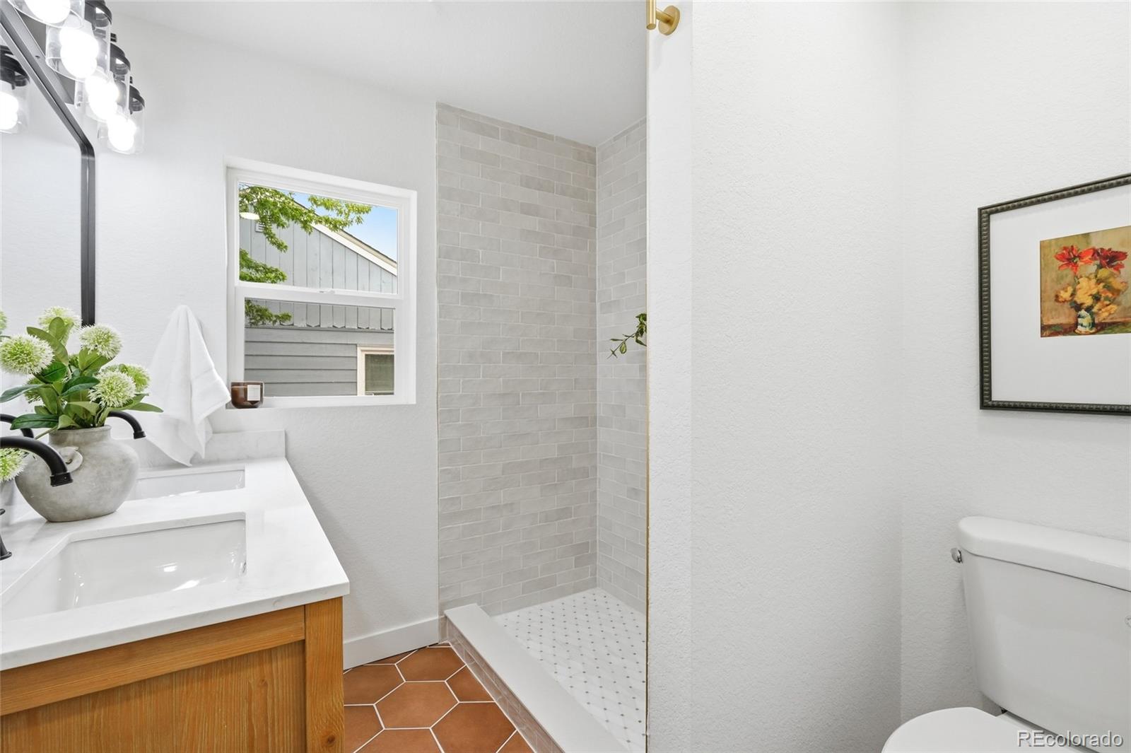 MLS Image #12 for 2575 s lafayette street,denver, Colorado