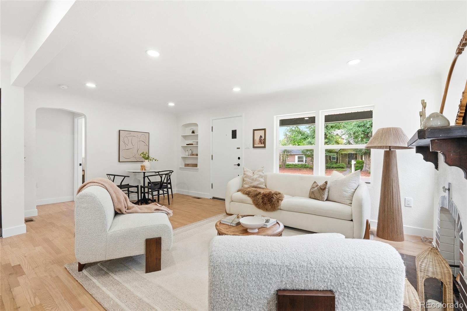 MLS Image #3 for 2575 s lafayette street,denver, Colorado