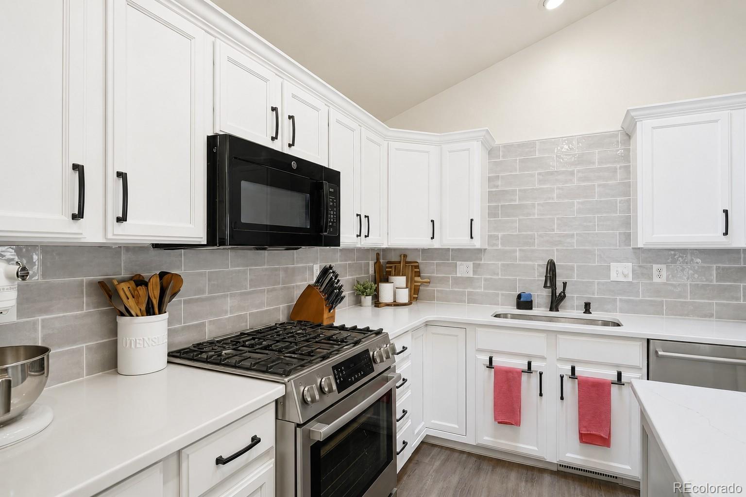 MLS Image #14 for 903  rule drive,fort collins, Colorado