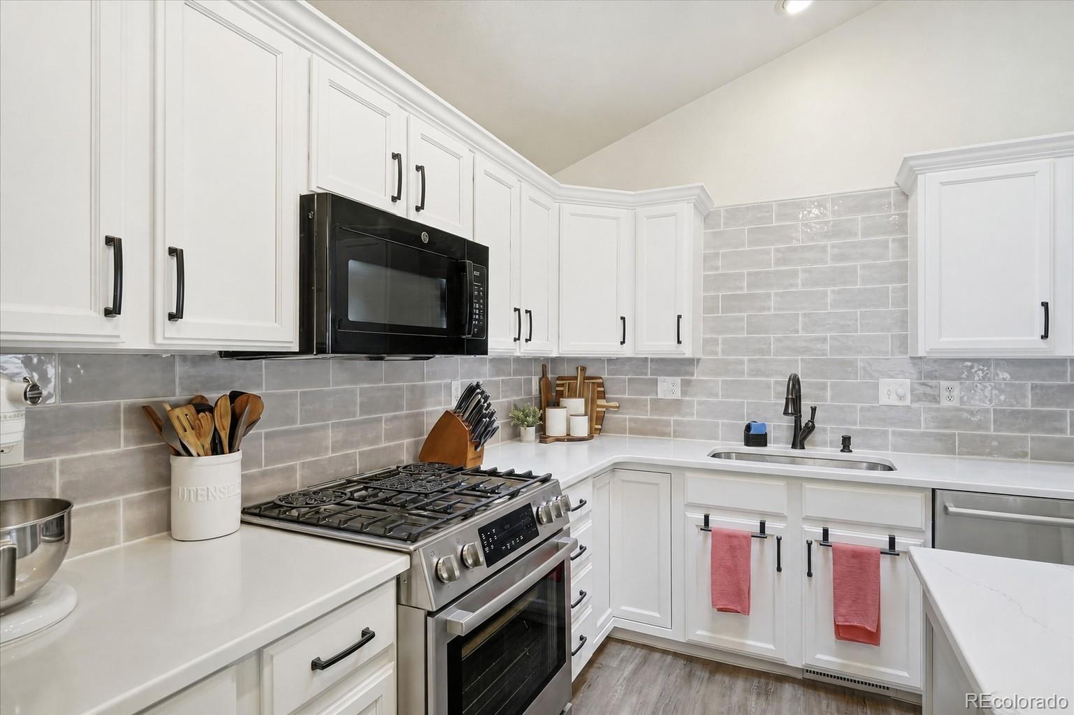 MLS Image #15 for 903  rule drive,fort collins, Colorado
