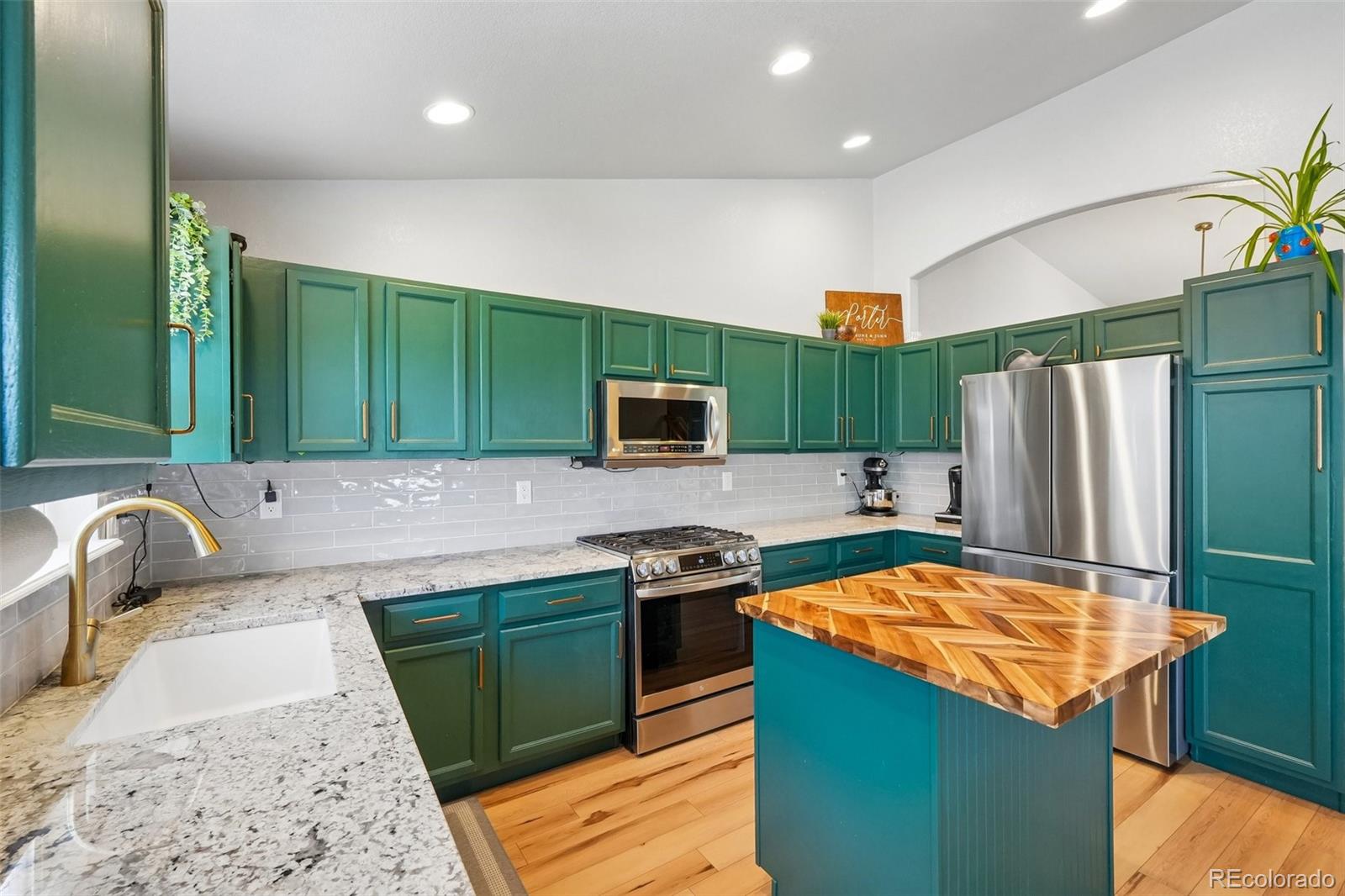 MLS Image #13 for 10564  ursula street,commerce city, Colorado