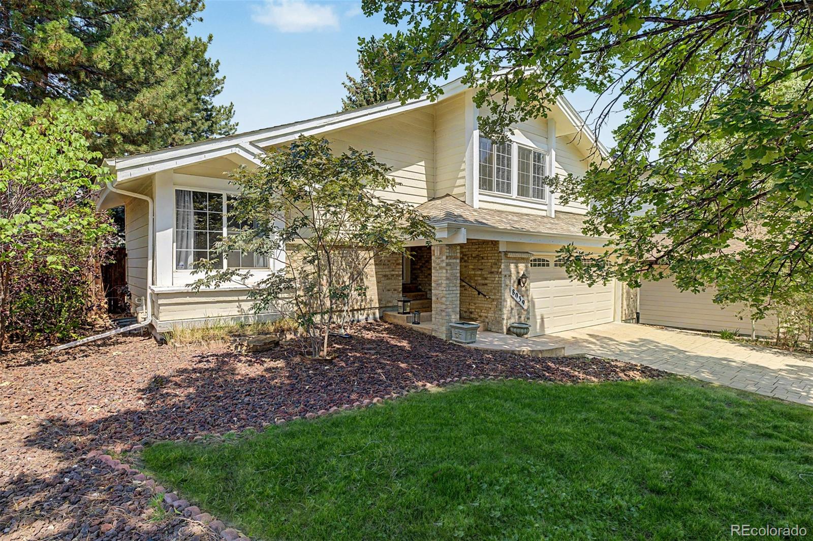 MLS Image #2 for 8039  marshall circle,arvada, Colorado
