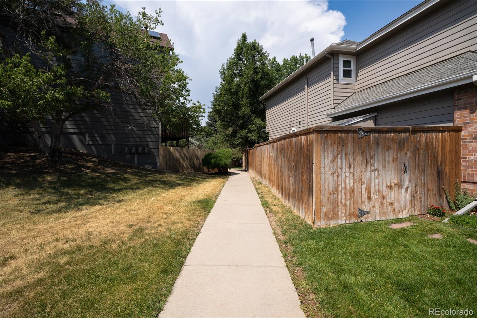 MLS Image #17 for 1209 s flower circle,lakewood, Colorado