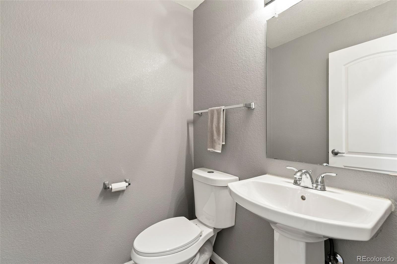 MLS Image #15 for 9895  aftonwood street,highlands ranch, Colorado