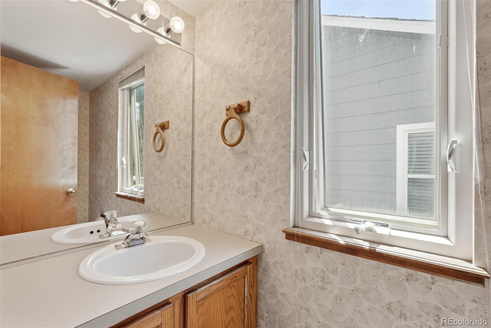 MLS Image #9 for 1015  dancing horse drive,colorado springs, Colorado