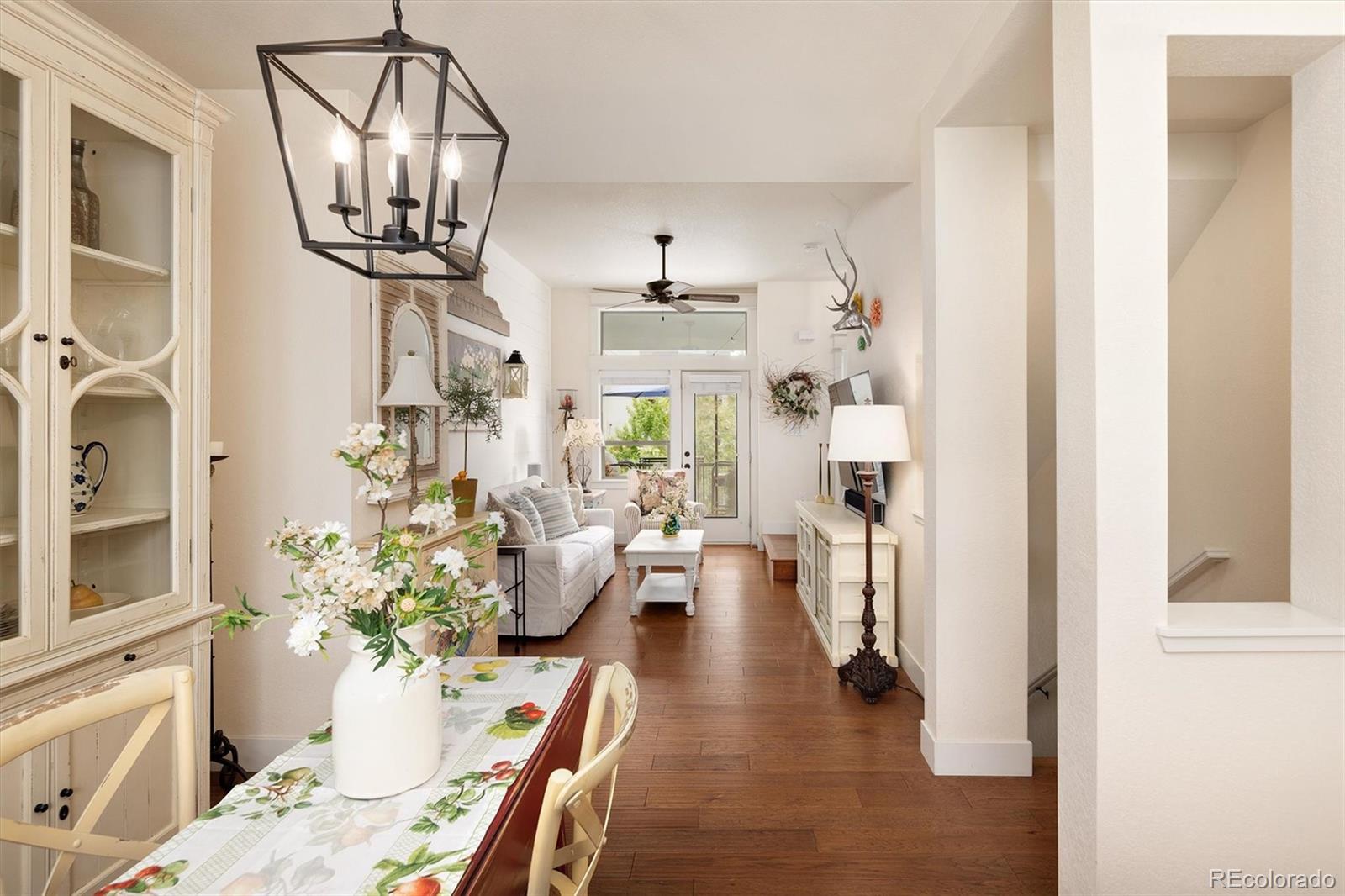 MLS Image #16 for 9035 e 49th place,denver, Colorado
