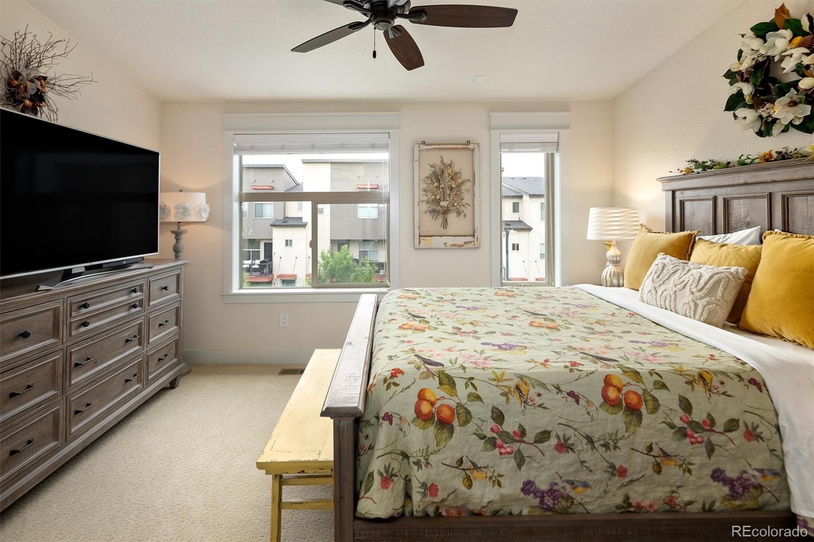 MLS Image #35 for 9035 e 49th place,denver, Colorado