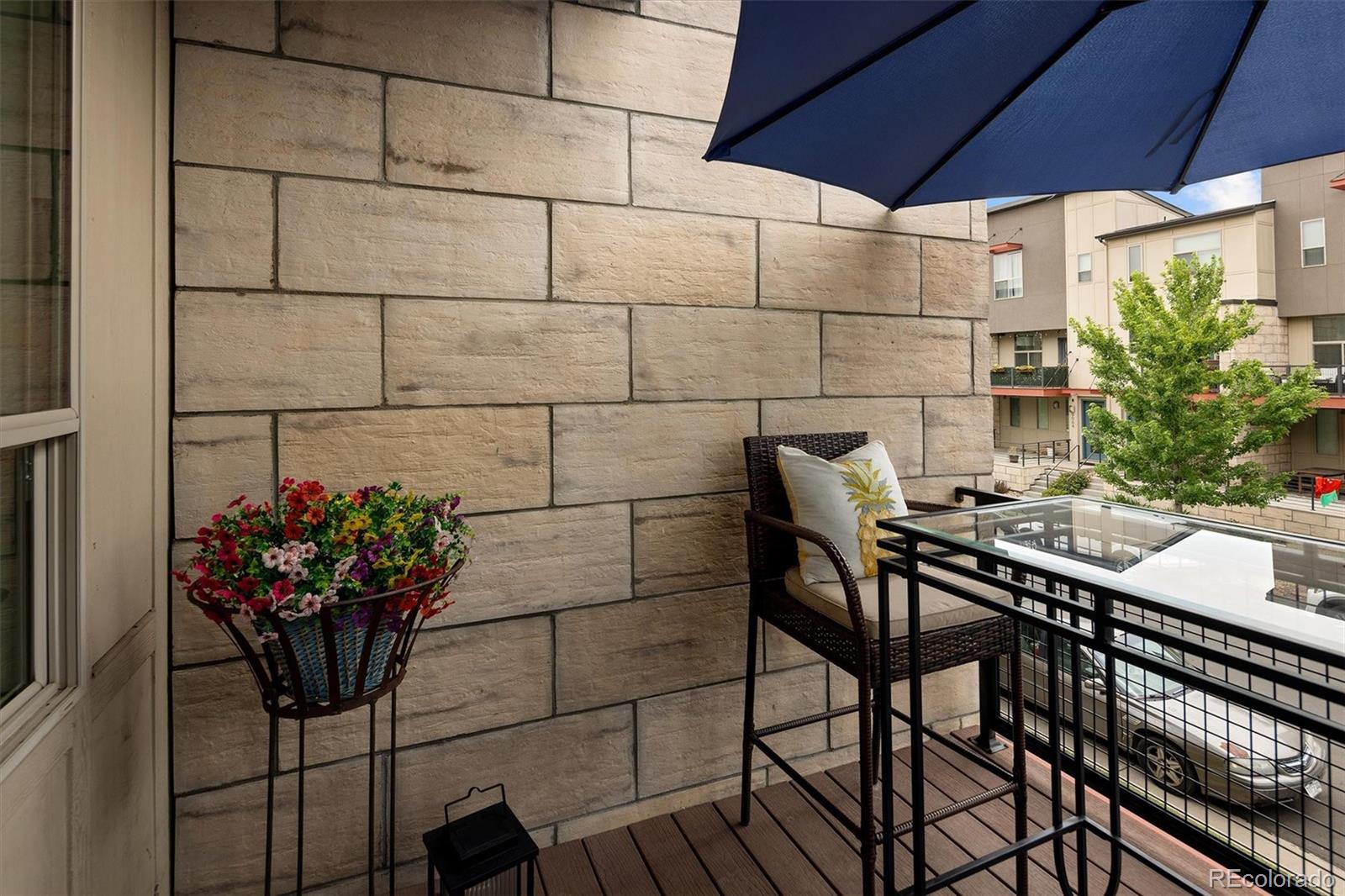 MLS Image #44 for 9035 e 49th place,denver, Colorado