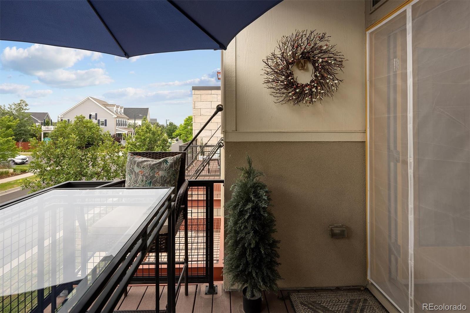 MLS Image #45 for 9035 e 49th place,denver, Colorado
