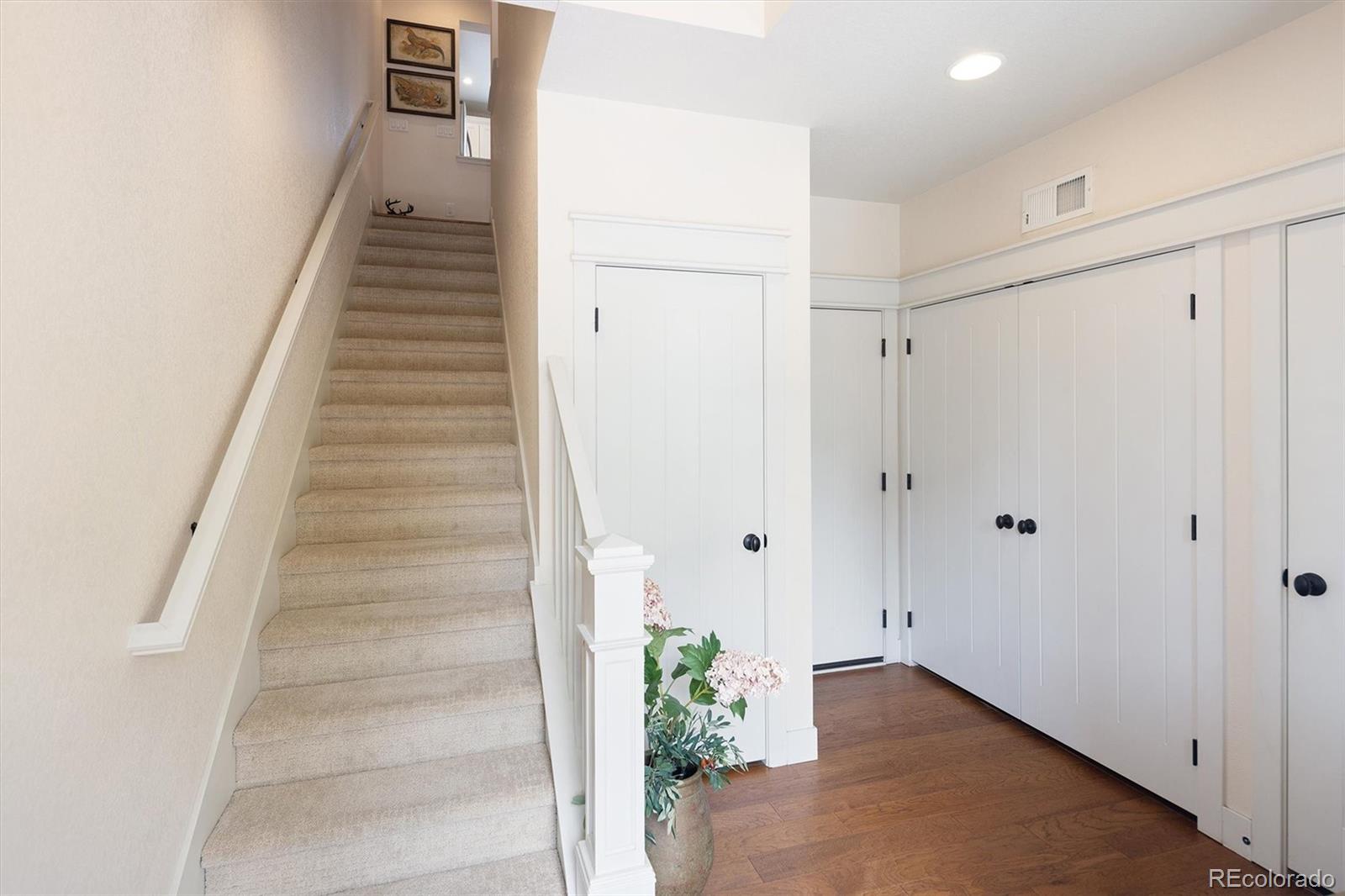 MLS Image #8 for 9035 e 49th place,denver, Colorado