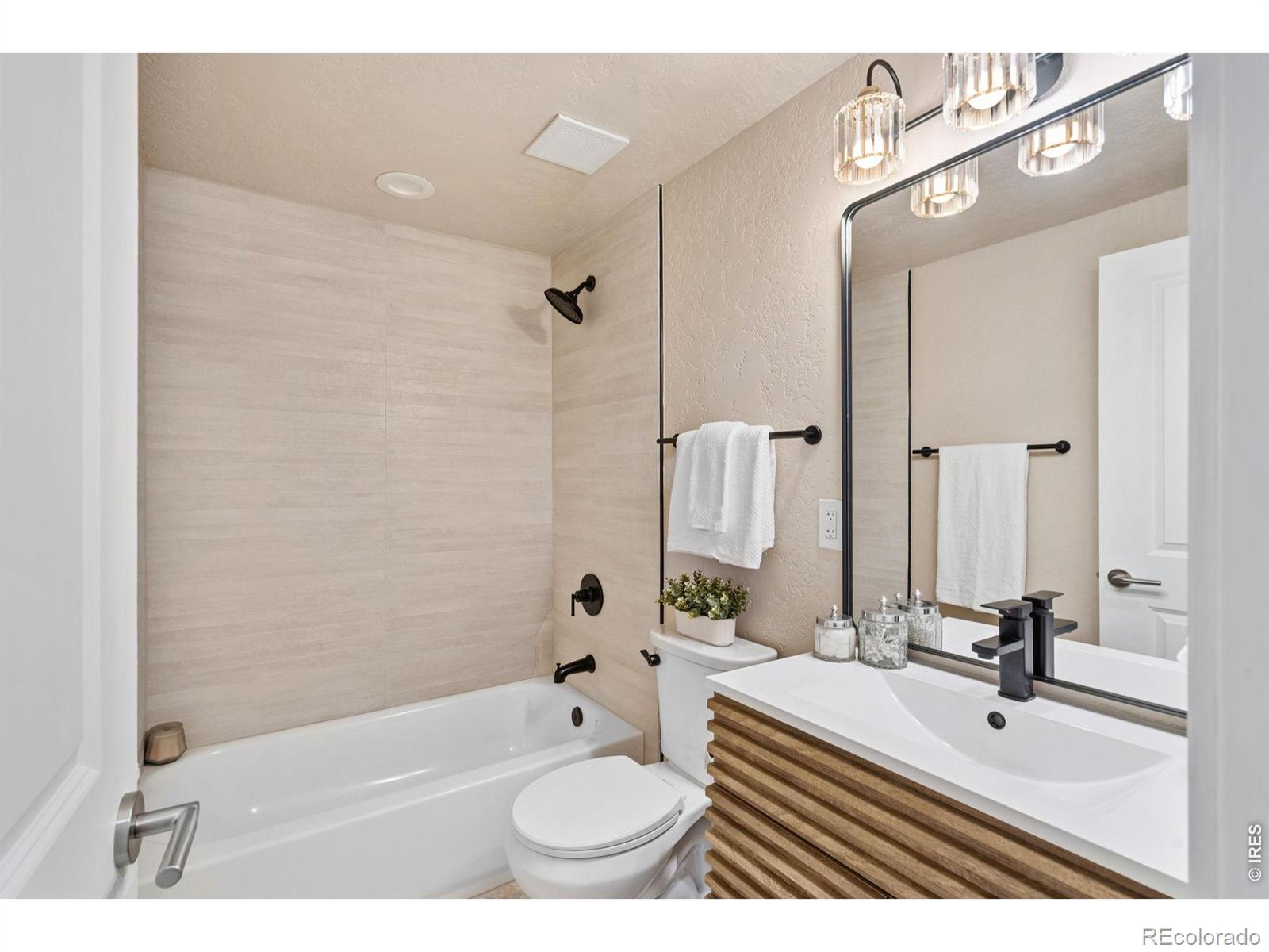 MLS Image #27 for 3012 n sheridan avenue,loveland, Colorado