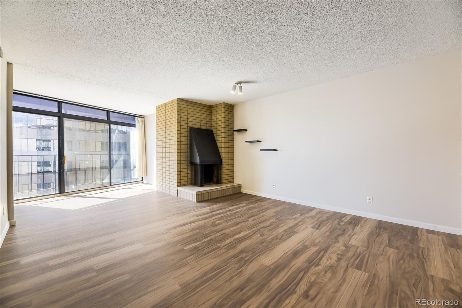 MLS Image #9 for 1777  larimer street,denver, Colorado