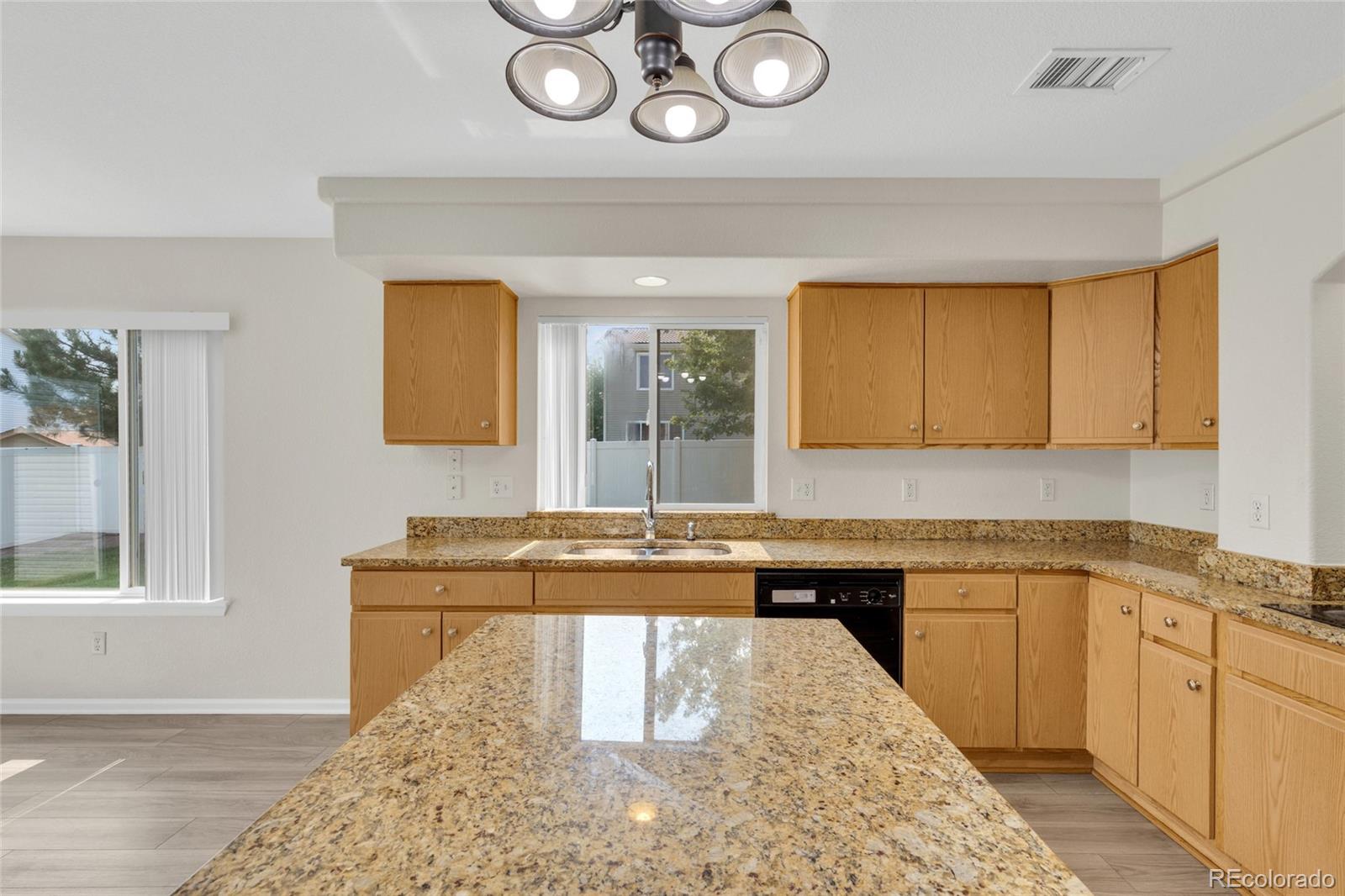 MLS Image #16 for 5170  biscay court,denver, Colorado