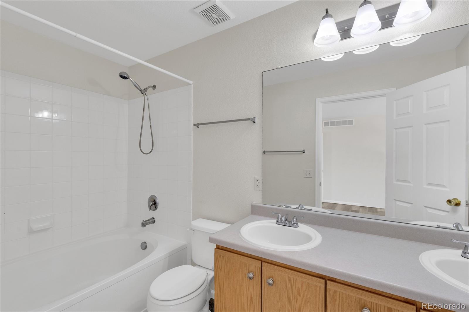 MLS Image #25 for 5170  biscay court,denver, Colorado